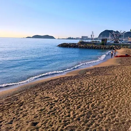 Apartamento Climatisé Avec Jardin Et Parking Pour 2 Personnes En Bord De La Ciotat
